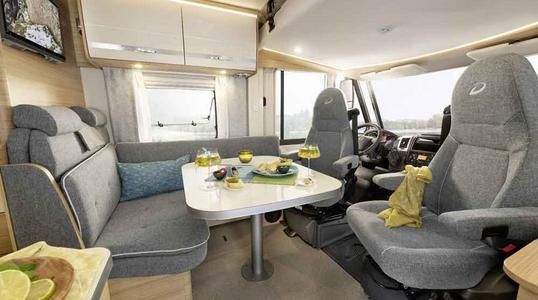 Camper Station Nord Glenn Nölle Room Tour 10