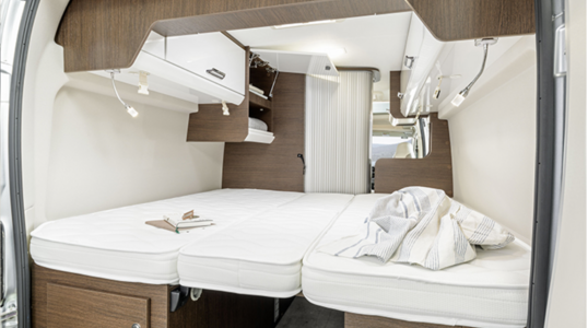 Camper Station Nord Glenn Nölle Verkauf von Campern Karmann Davis 600 06